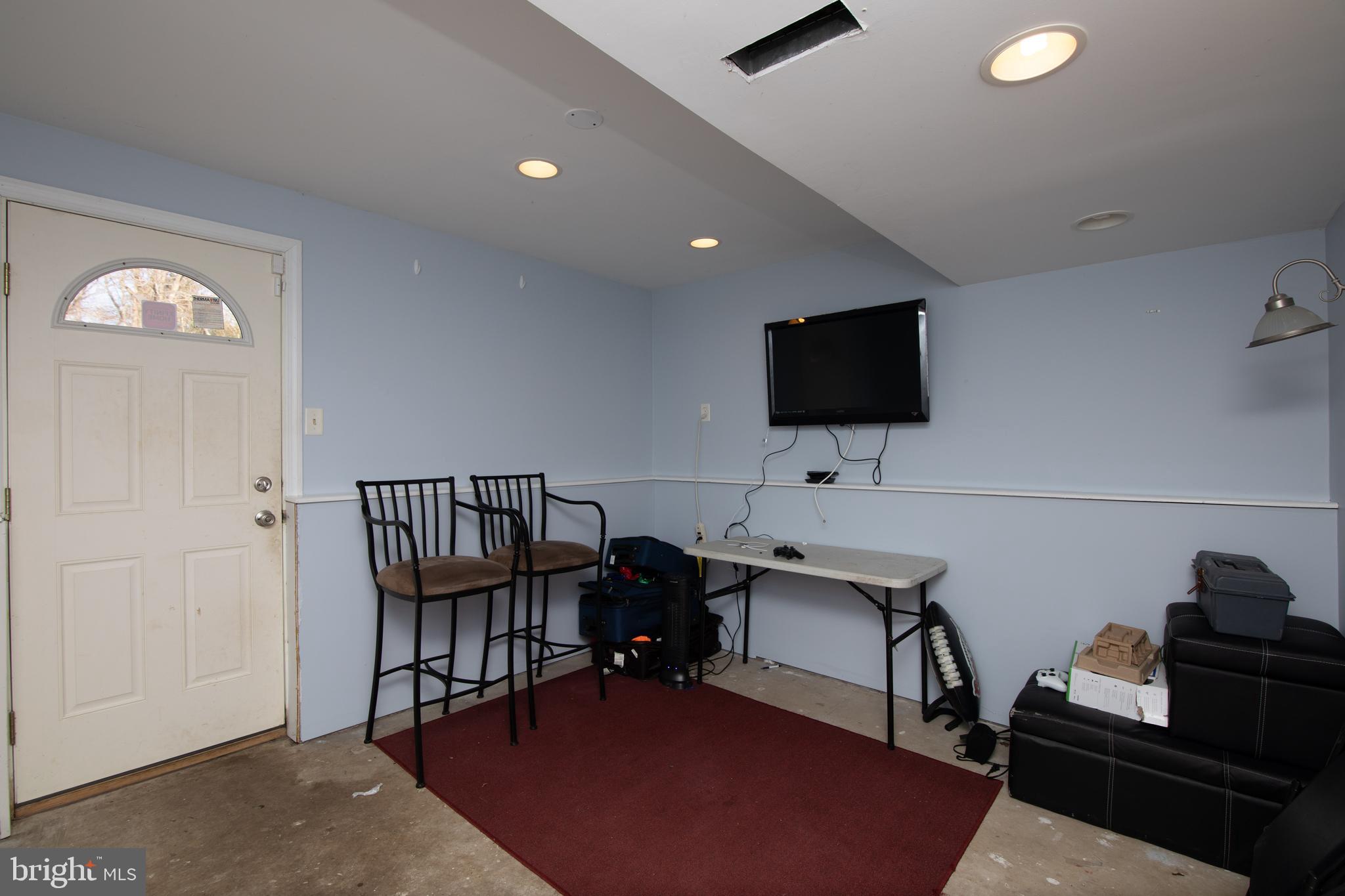 7 Hawthorne Road Sicklerville, NJ 08081 - Photo 28 of 37 Computer Room