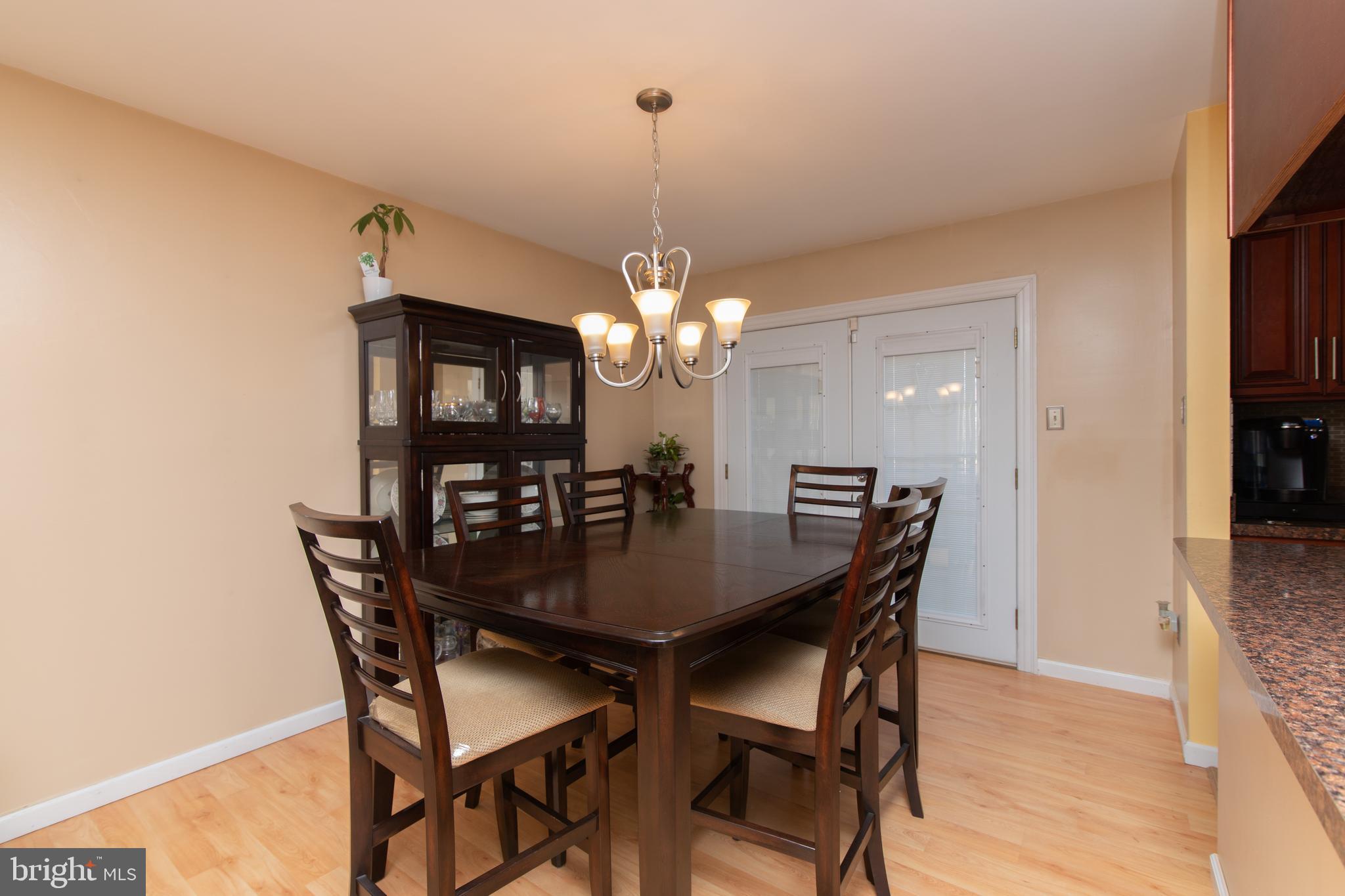 7 Hawthorne Road Sicklerville, NJ 08081 - Photo 7 of 37 Dining Room