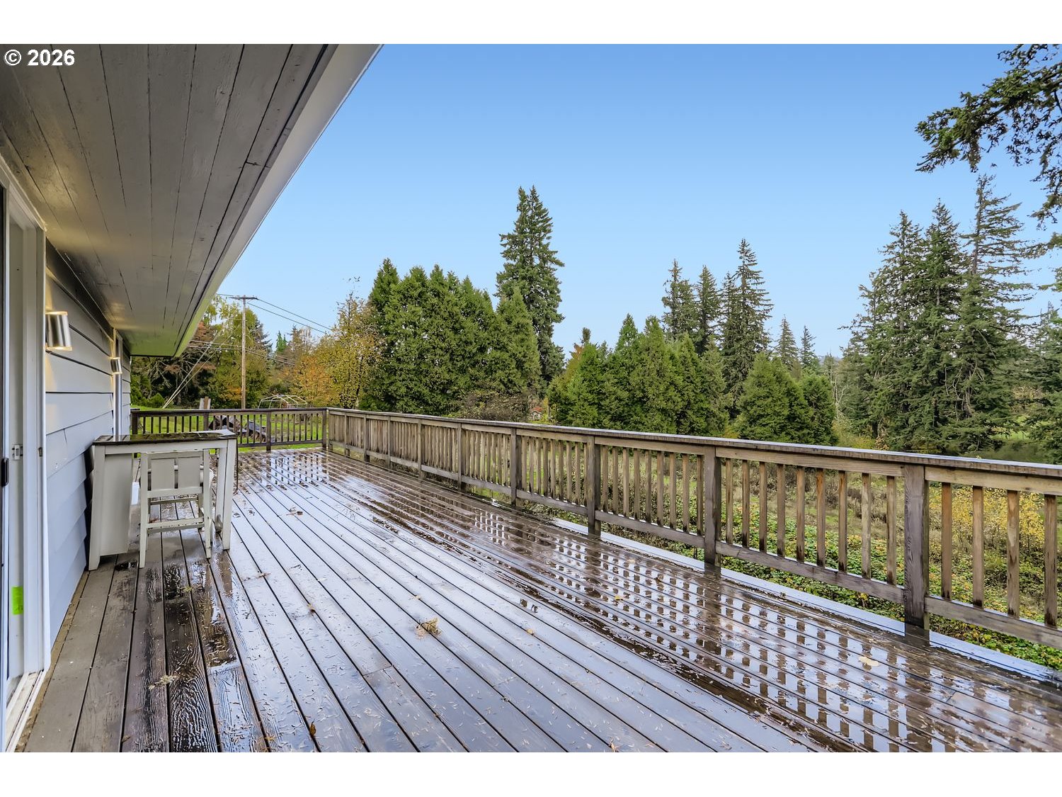 14661 Southeast Royer Road Damascus, OR 97089 - Photo 19 of 40 a view of balcony with wooden floor and fence