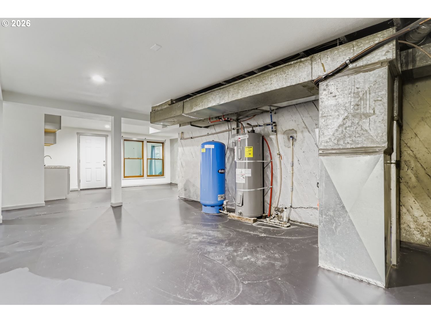 14661 Southeast Royer Road Damascus, OR 97089 - Photo 22 of 40 a view of an empty room