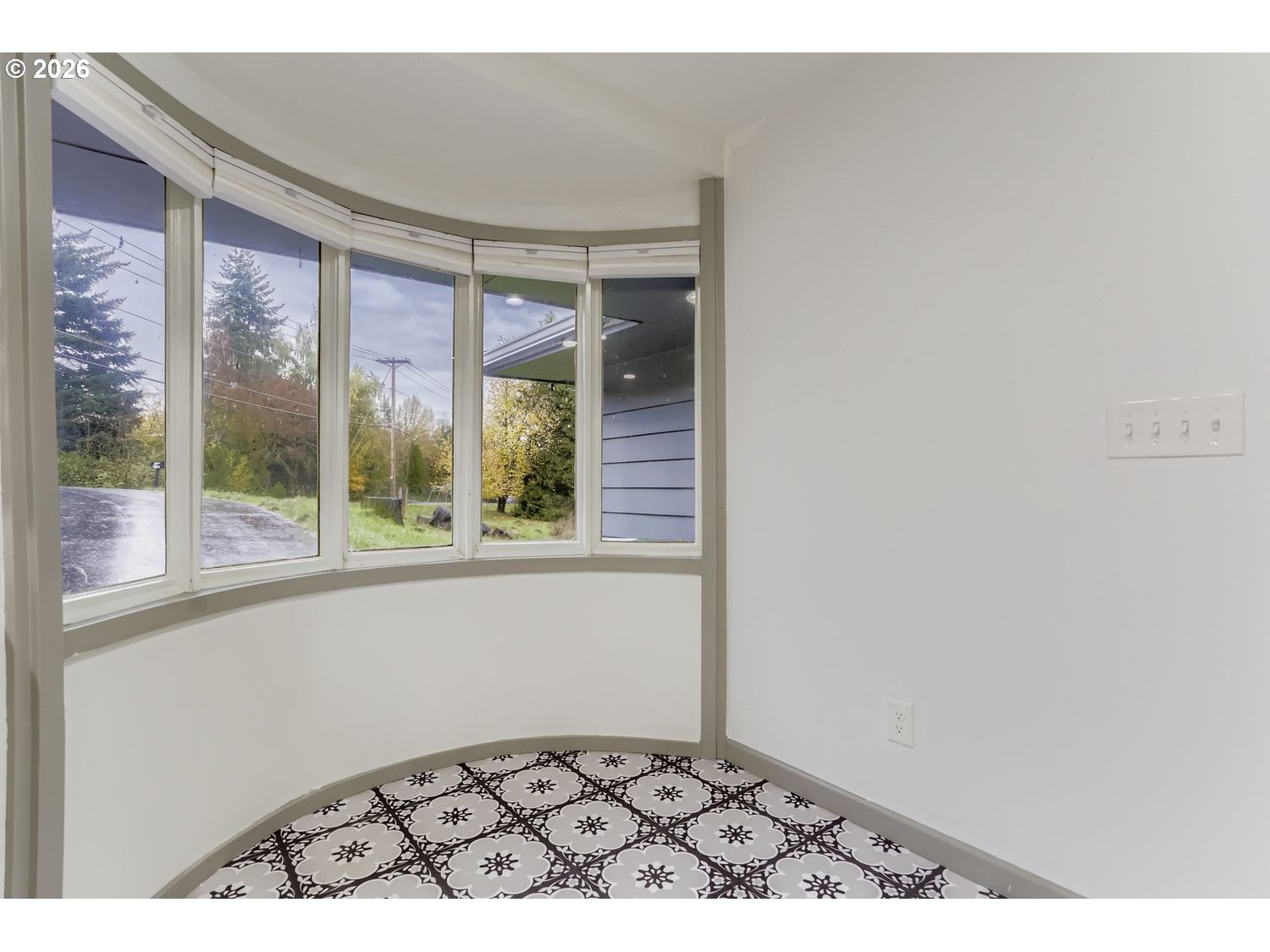 14661 Southeast Royer Road Damascus, OR 97089 - Photo 7 of 40 a view of an empty room and window