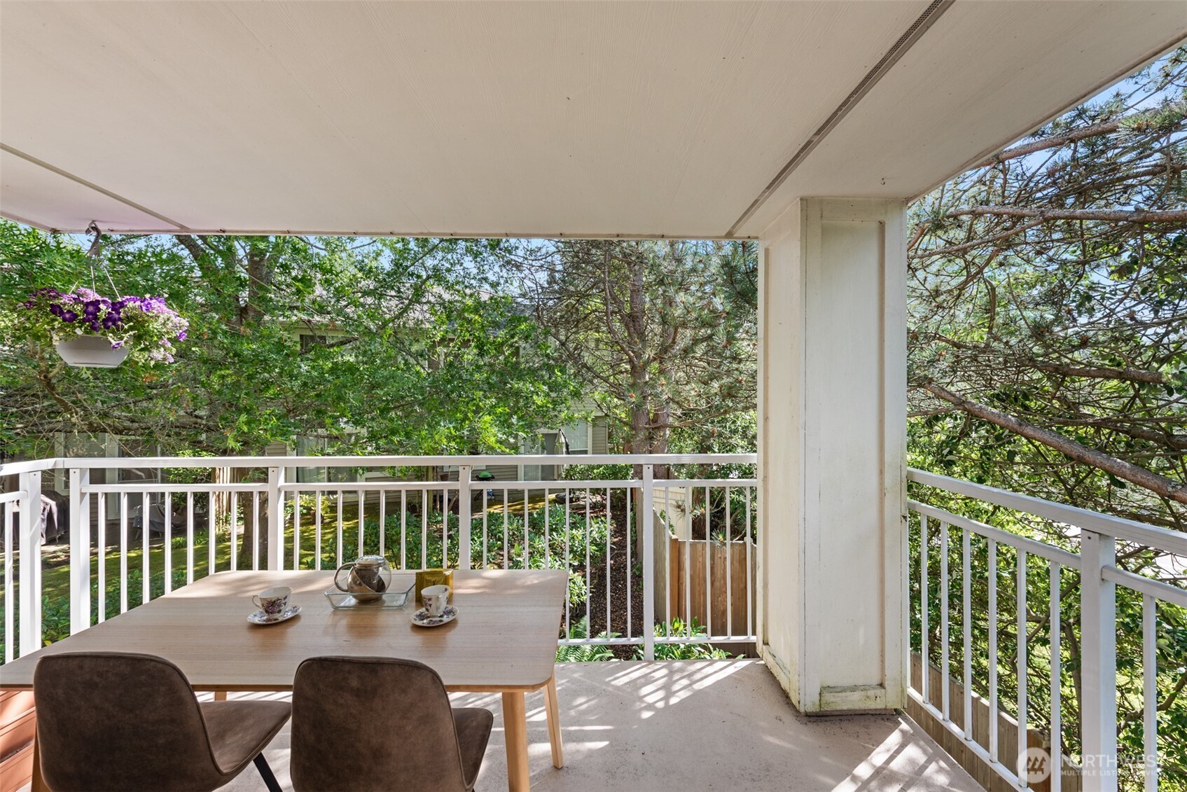 4423 249th Terrace Southeast Issaquah, WA 98029 - Photo 20 of 27 a view of a patio on the deck