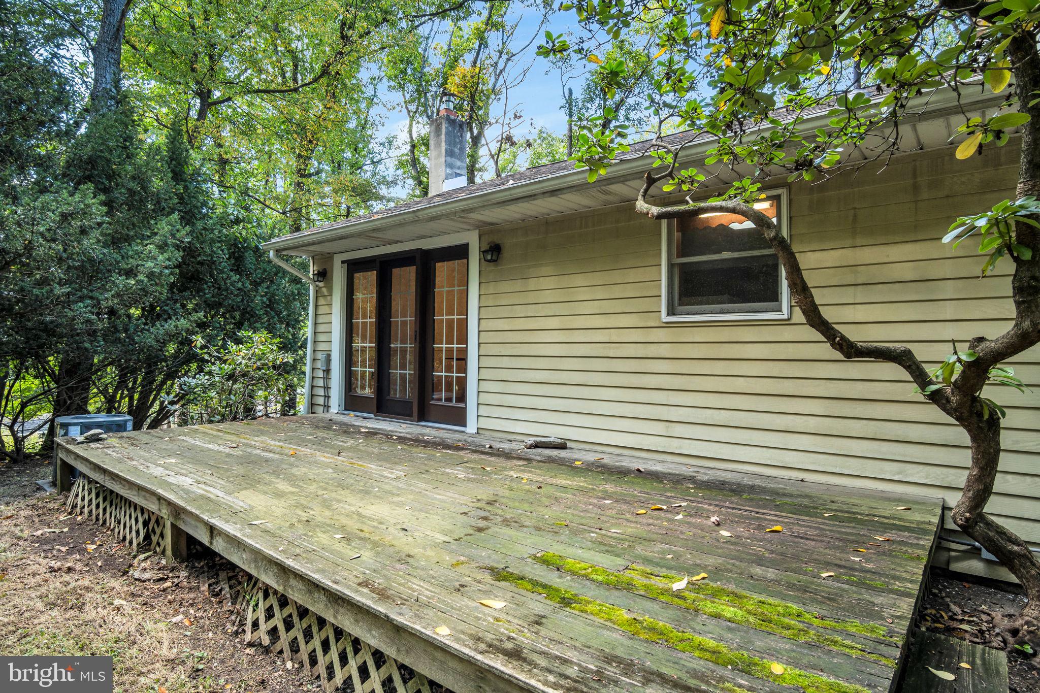 1327 Kuhn Road Boiling Springs, PA 17007 - Photo 33 of 39 Gallery Image 33