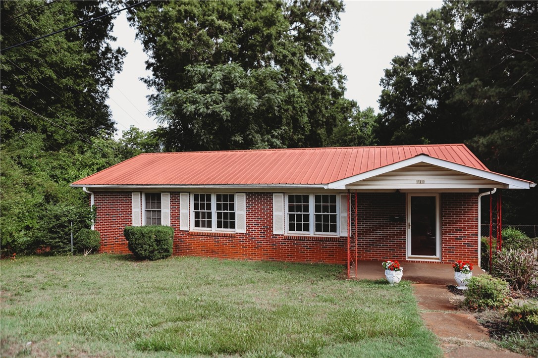 910 Bowden Road Anderson, SC 29626 - Photo 2 of 20 Gallery Image 2