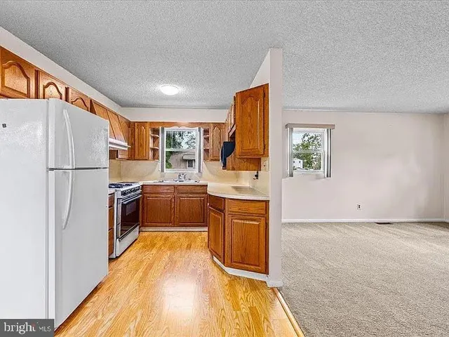 $3,750 | 404 Franklin Road, Glassboro, NJ 08028