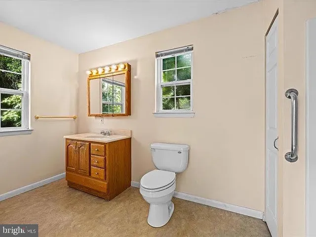 $3,750 | 404 Franklin Road, Glassboro, NJ 08028