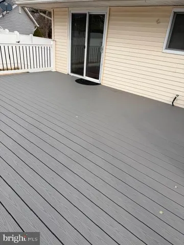 a view of a storage & utility room