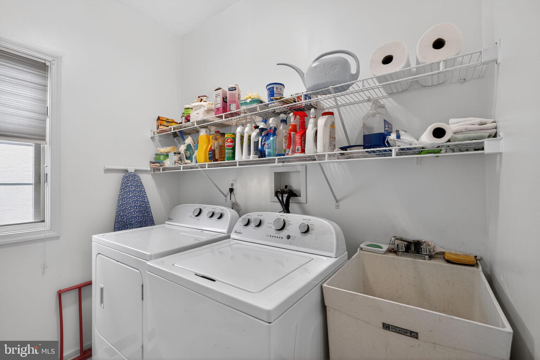 9 Ridgeview Road Newtown Square, PA 19073 - Photo 17 of 30 1st floor laundry