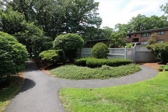 1325 Worcester Road, Unit C3 Framingham, MA 01701 - Photo 26 of 27 a view of a garden
