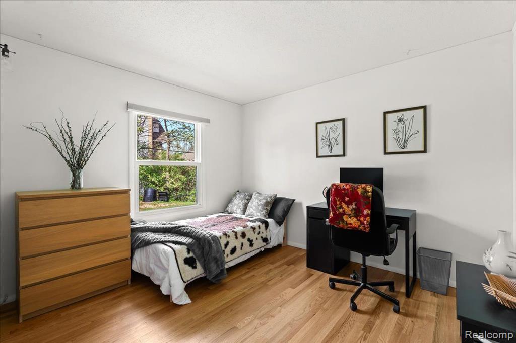 1104 Wendy Road Ann Arbor, MI 48103 - Photo 19 of 33 Gallery Image 19