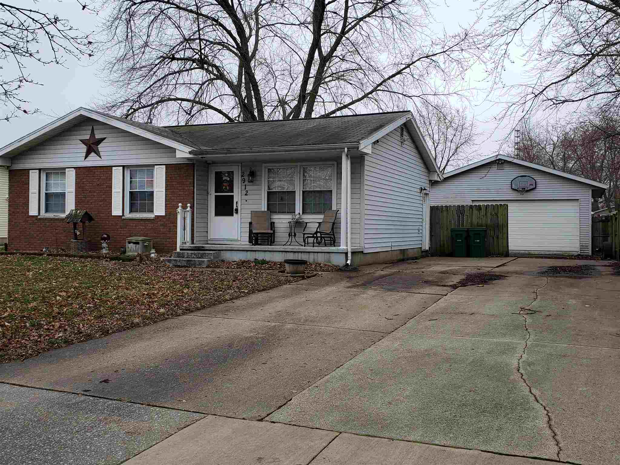 2912 Sherborn Road Springfield, IL 62702 - Photo 1 of 45