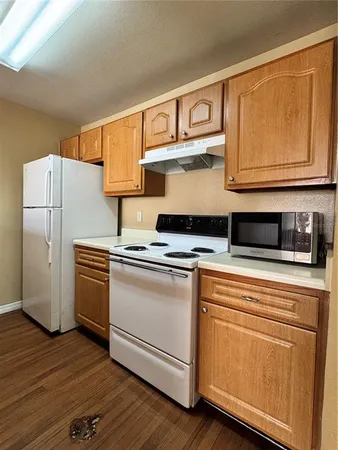 $1,195 | 4740 Walden Circle, Unit 1035, Orlando, FL 32811