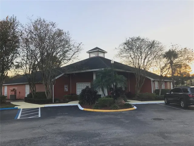 $1,275 | 4740 Walden Circle, Unit 1035, Orlando, FL 32811