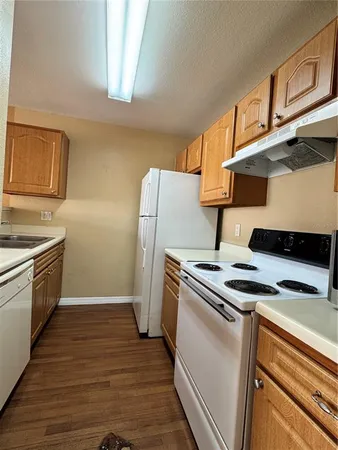 $1,195 | 4740 Walden Circle, Unit 1035, Orlando, FL 32811