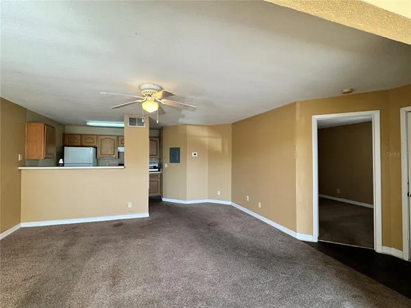 $1,195 | 4740 Walden Circle, Unit 1035, Orlando, FL 32811