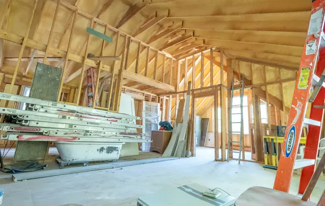 $575,000 | 231 Chesterfield Road, Hinsdale, NH 03451