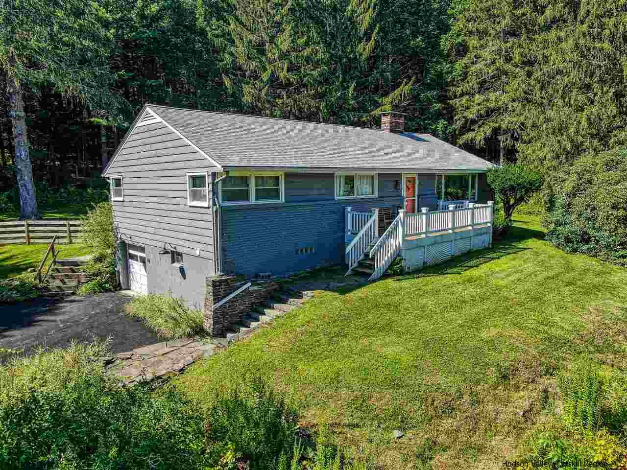 40 Meyers Road Kingston, NY 12401 - Photo 1 of 26 a front view of a house with garden