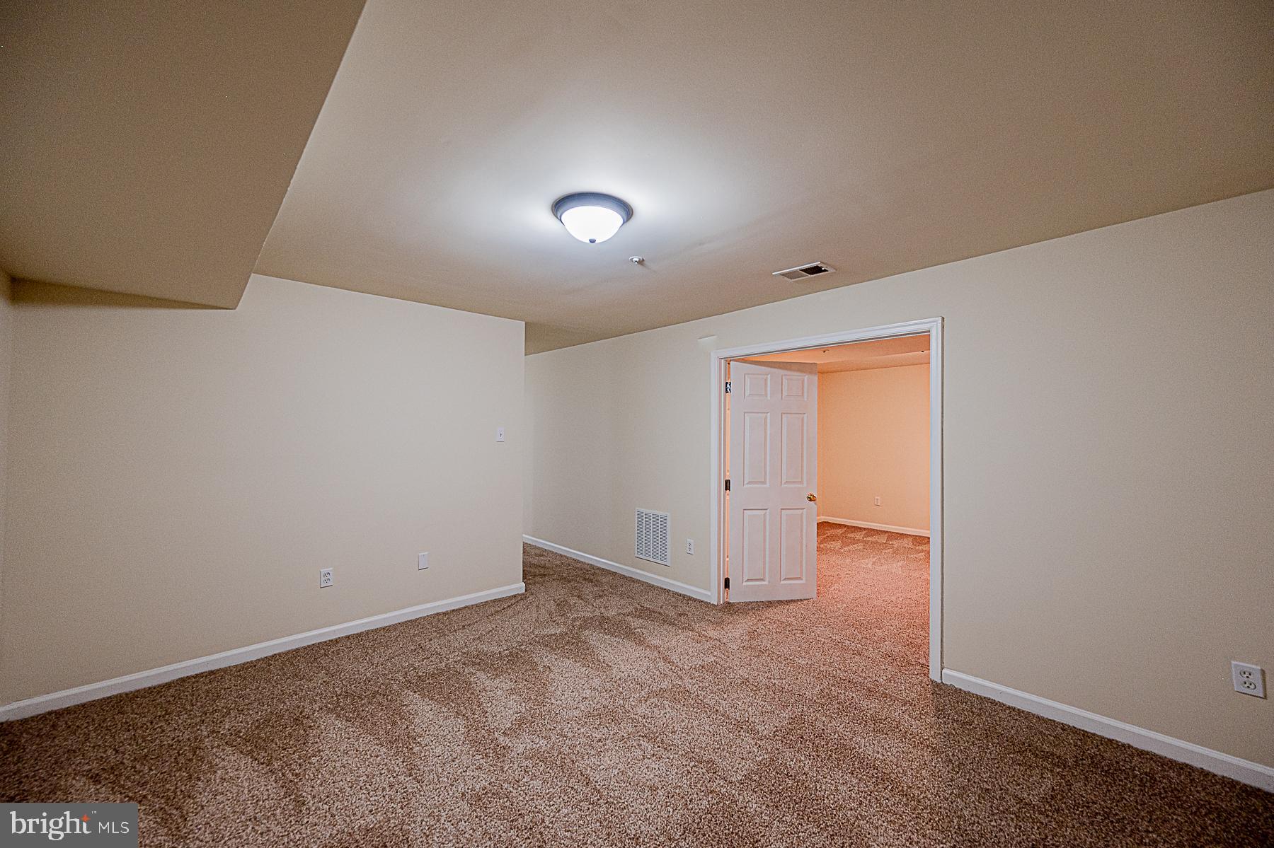 11107 Snowden Pond Road Laurel, MD 20708 - Photo 40 of 44