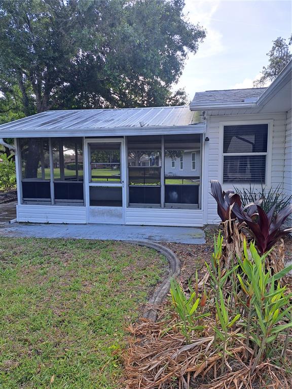 5618 Rosewall Circle Leesburg, FL 34748 - Photo 17 of 29 front view of a house with a yard