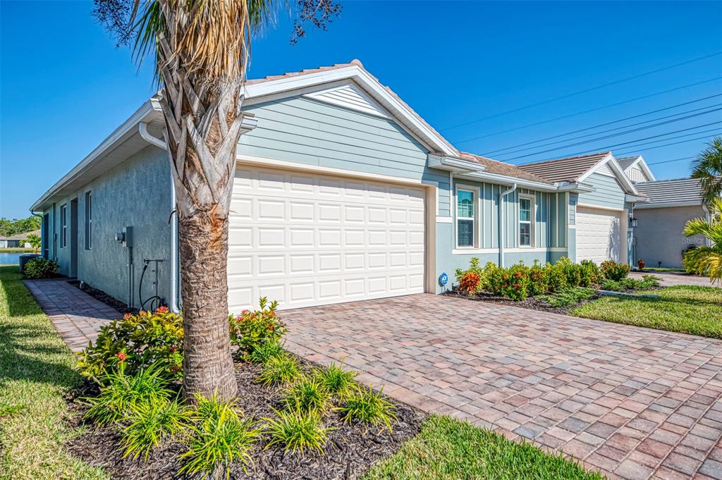 387 Ibiza Loop Venice, FL 34292 - Photo 5 of 60