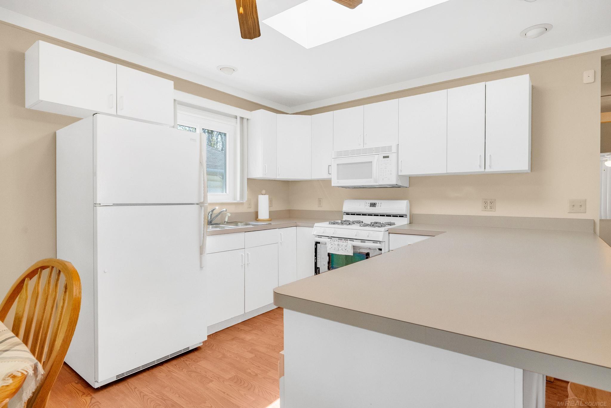 7329 Elm Road Lexington, MI 48450 - Photo 8 of 57
