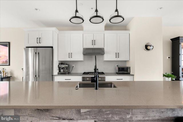 $1,327,500 | 1033 Pendleton Street, Alexandria, VA 22314