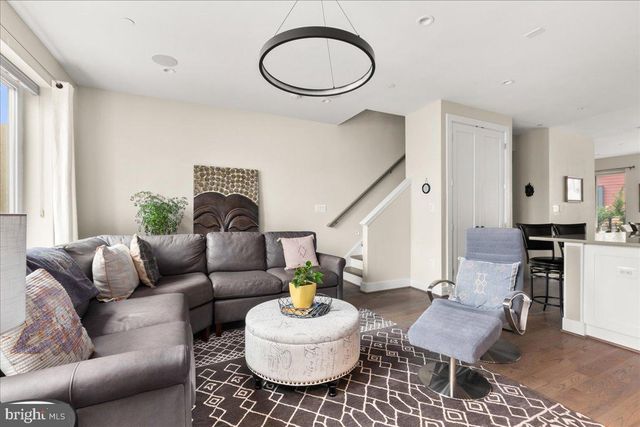 $1,327,500 | 1033 Pendleton Street, Alexandria, VA 22314