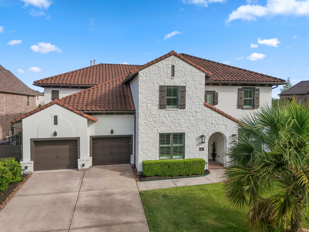 39 Beacons Light Place Tomball, TX 77375 - Photo 2 of 50 3-car tandem garage