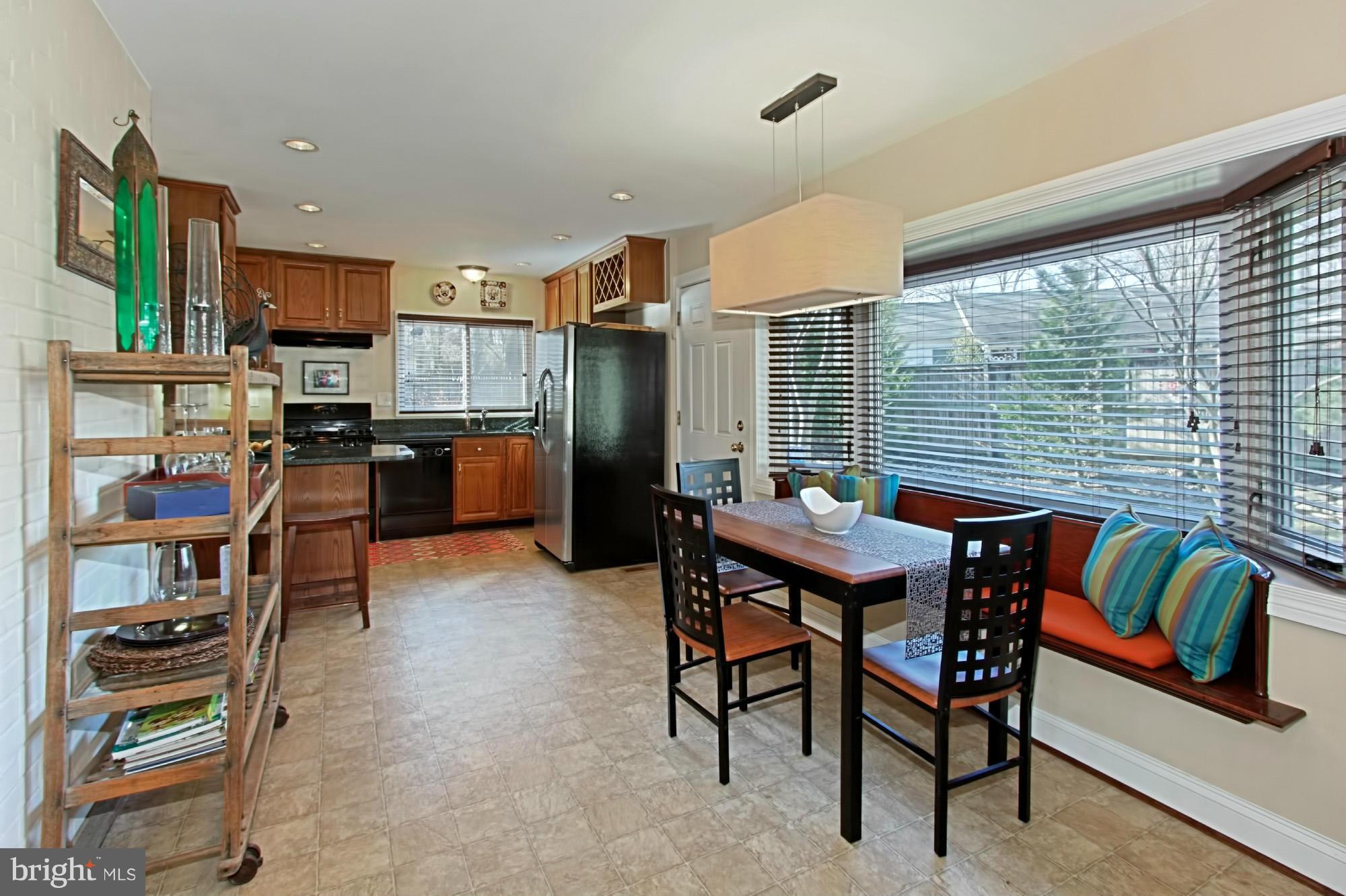 6402 Julian Street Springfield, VA 22150 - Photo 9 of 30 Dining Room