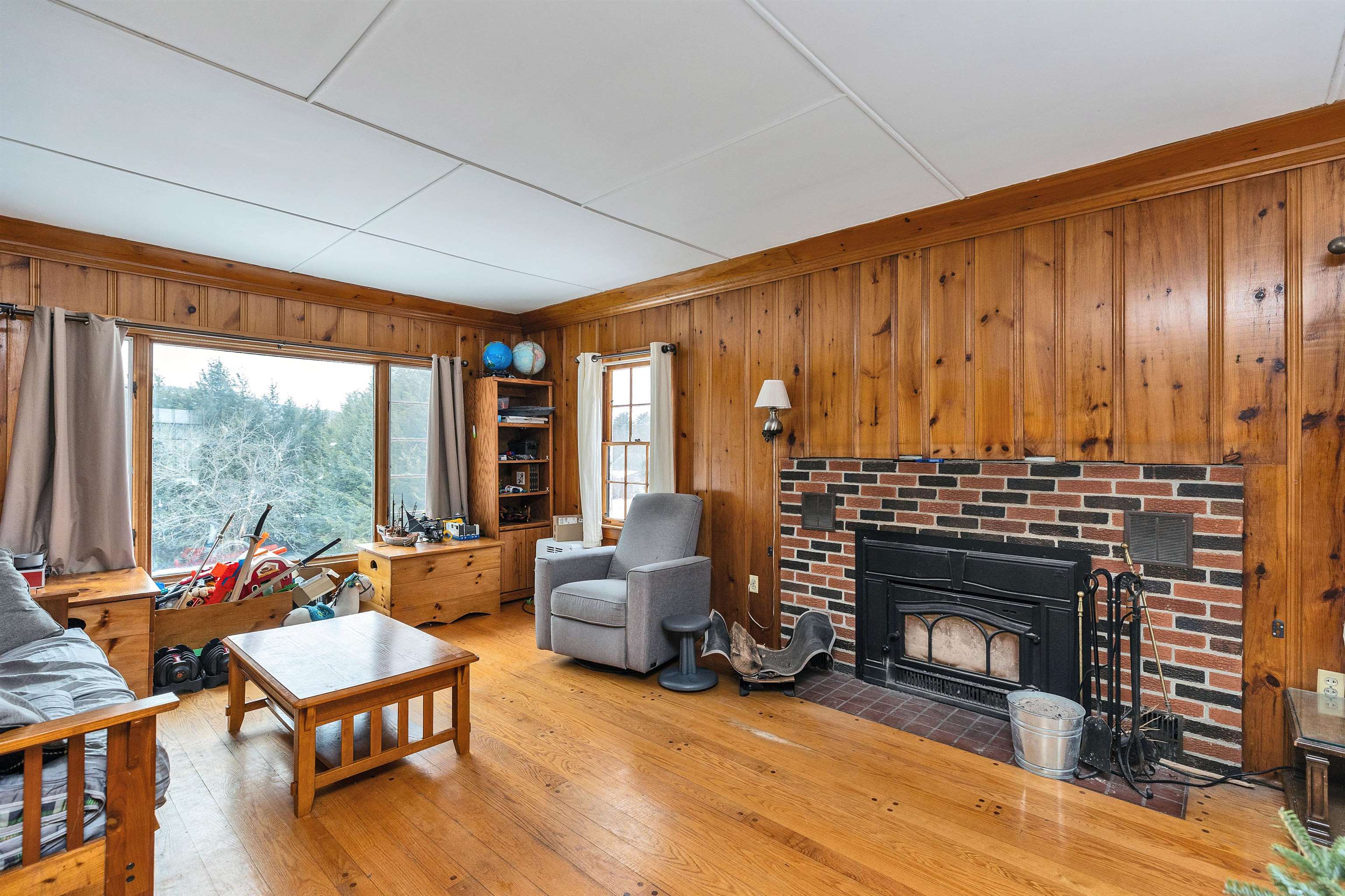 71 Parker Street Winchester, NH 03470 - Photo 12 of 32