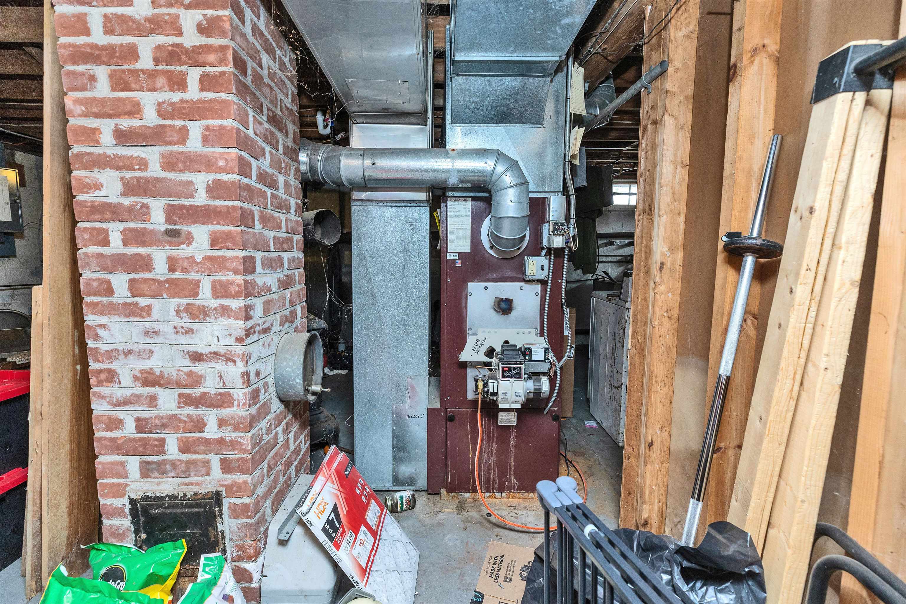 71 Parker Street Winchester, NH 03470 - Photo 23 of 32