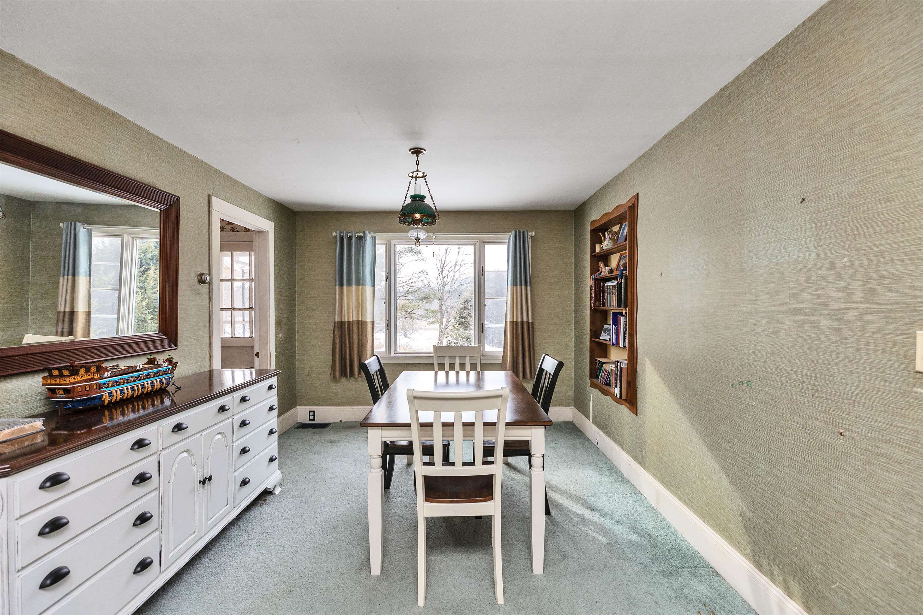 71 Parker Street Winchester, NH 03470 - Photo 4 of 32