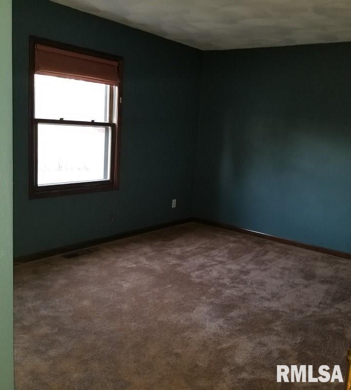 30 Prairie Road Macomb, IL 61455 - Photo 14 of 33 Gallery Image 14