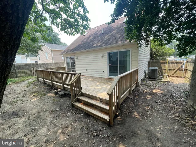 $2,600 | 811 Duvall Highway, Pasadena, MD 21122