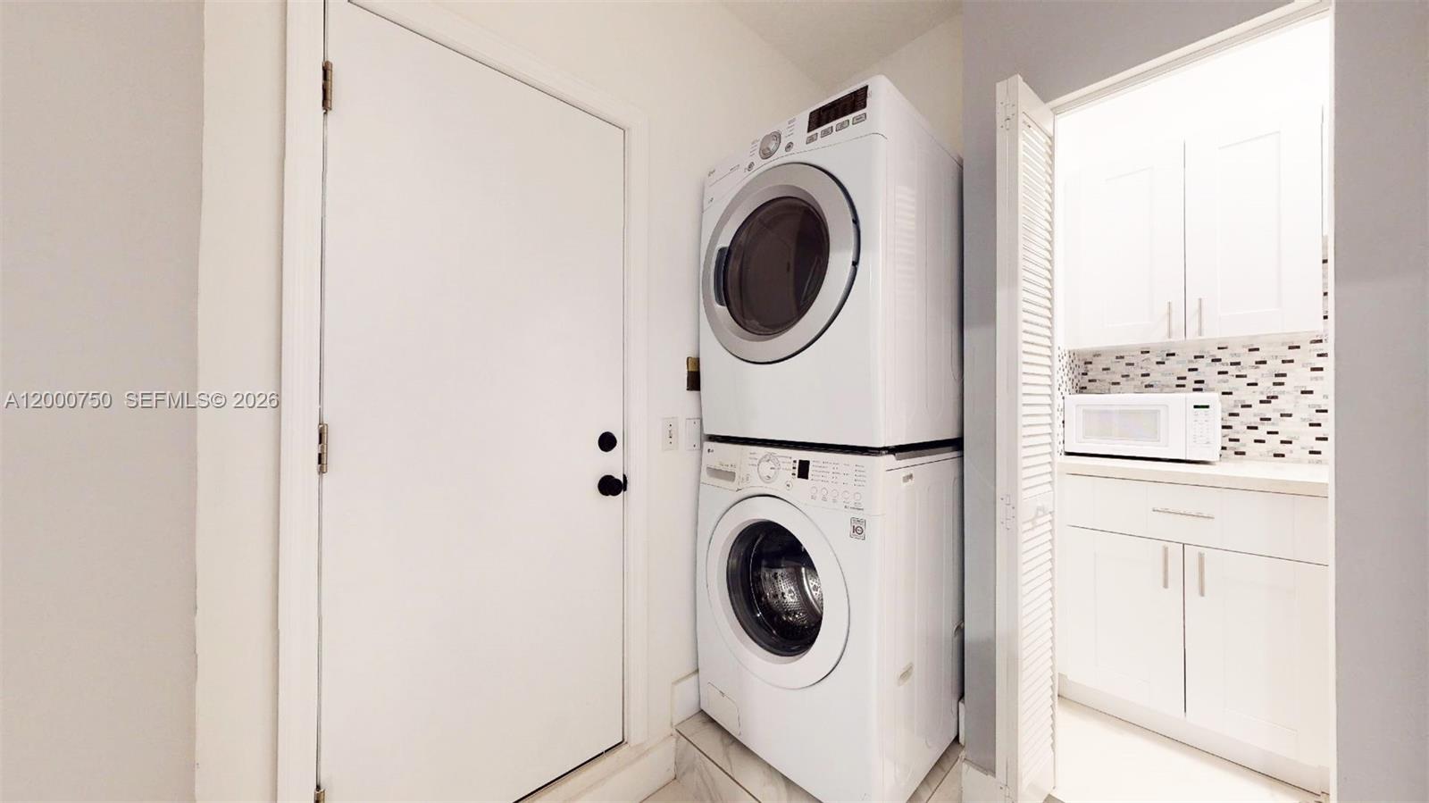 16247 Southwest 92nd Terrace, Unit B Miami, FL 33196 - Photo 13 of 14