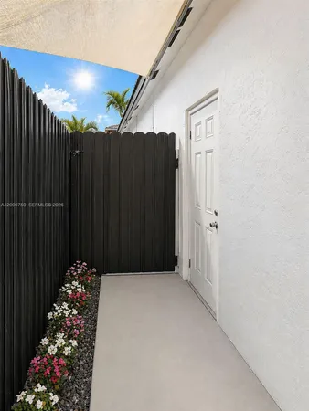 $1,500 | 16247 Southwest 92nd Terrace, Unit B, Miami, FL 33196
