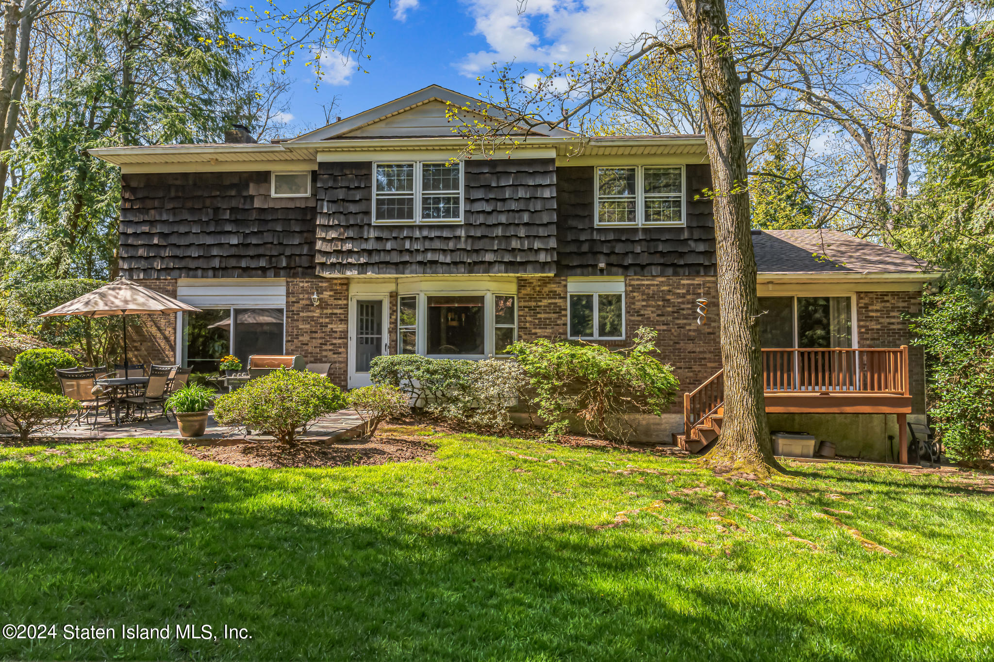 55 Buttonwood Road Staten Island, NY 10304 - Photo 36 of 41 2048x1365-55_Buttonwood_Rd__Staten_Islan