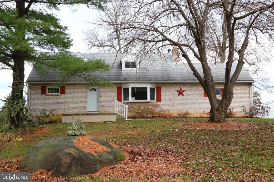 107 Koser Road Elizabethtown, PA 17022 - Photo 1 of 16