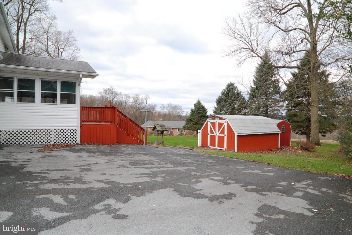 107 Koser Road Elizabethtown, PA 17022 - Photo 13 of 16