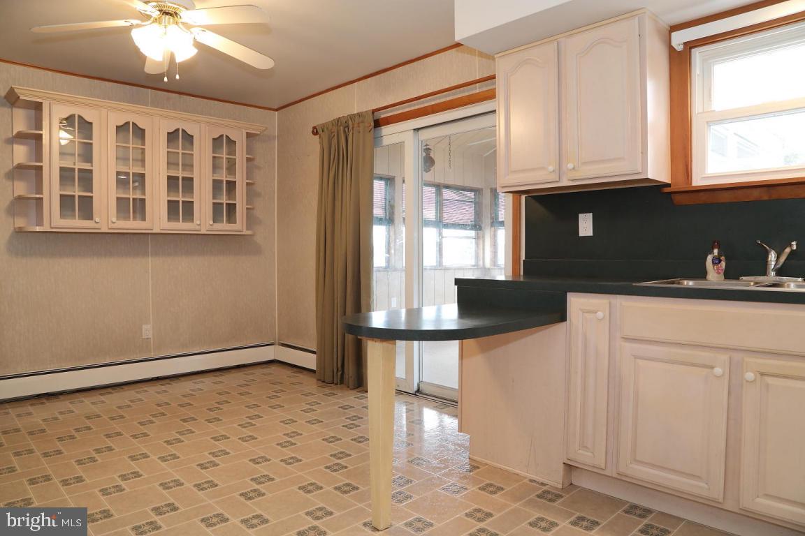107 Koser Road Elizabethtown, PA 17022 - Photo 4 of 16