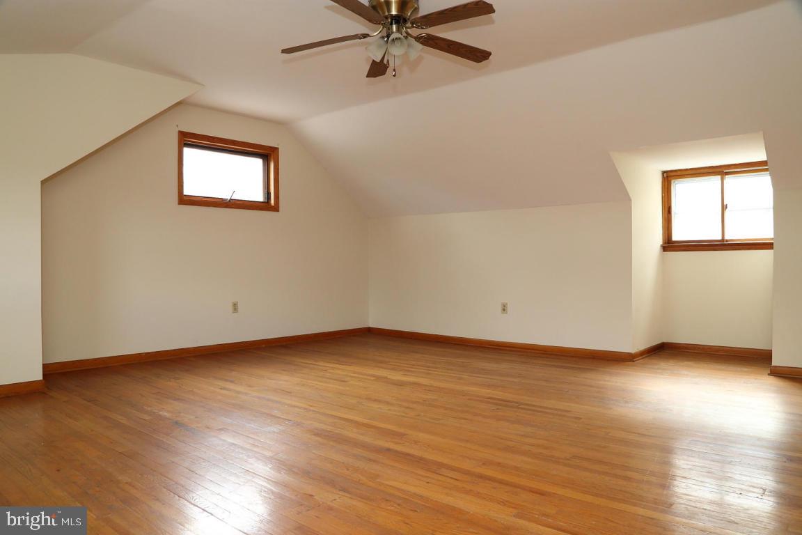 107 Koser Road Elizabethtown, PA 17022 - Photo 8 of 16