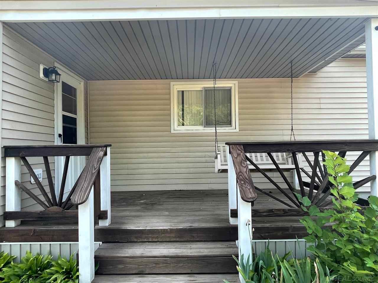 3154 Applegate Road Applegate, MI 48401 - Photo 15 of 22 50049921-14.JPG