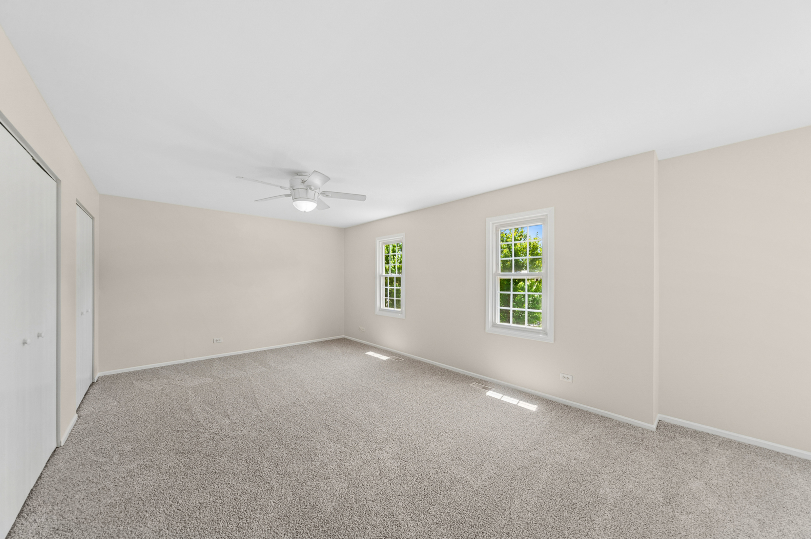 465 Ridgefield Drive Roselle, IL 60172 - Photo 20 of 32