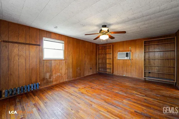 $469,900 | Undisclosed Address, Taft, CA 93268