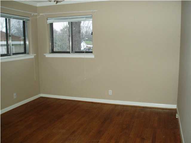3410 Roberts Road Chattanooga, TN 37416 - Photo 3 of 8 Additional Photo