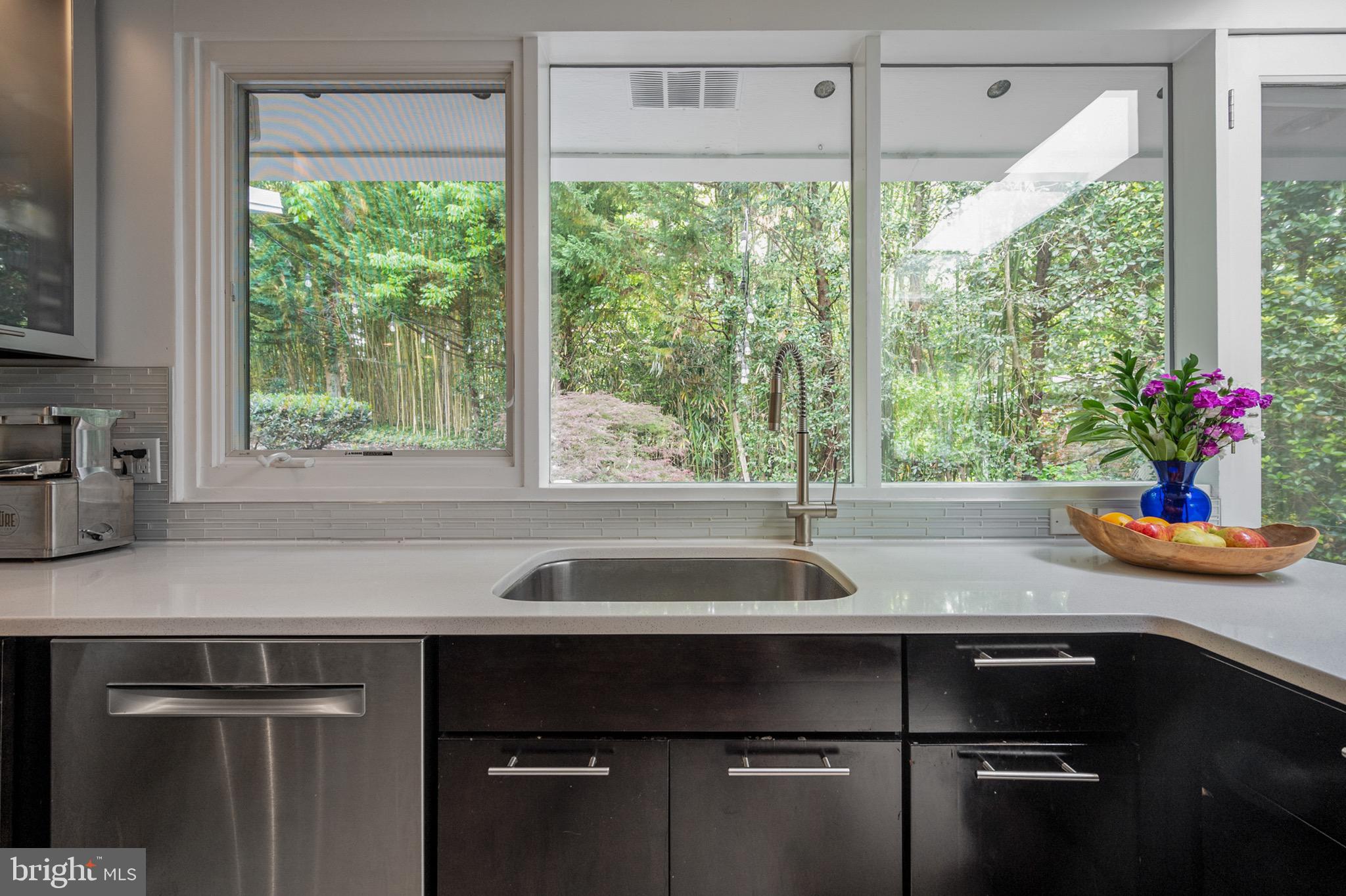 2221 Glasgow Road Alexandria, VA 22307 - Photo 22 of 76