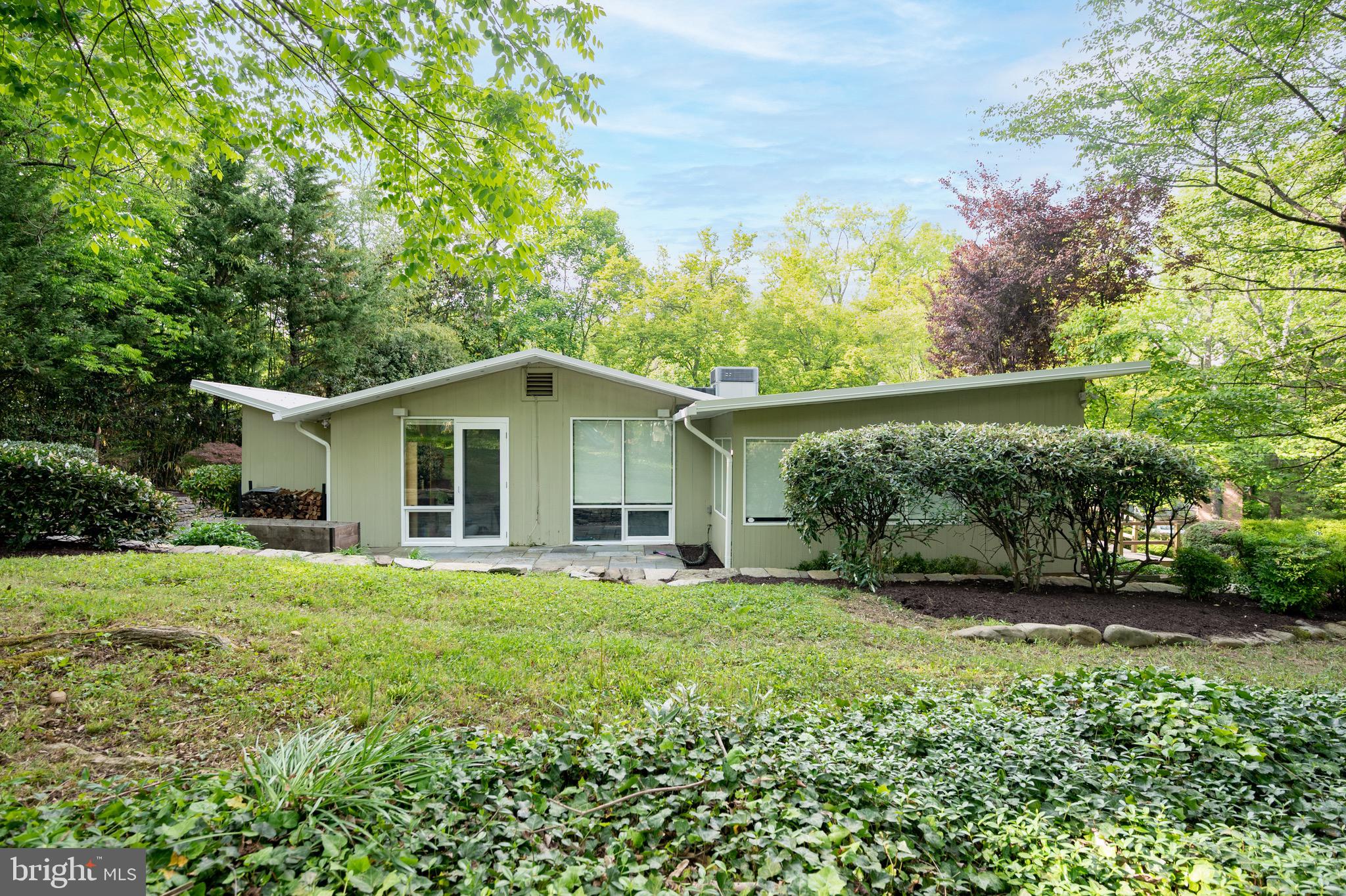 2221 Glasgow Road Alexandria, VA 22307 - Photo 57 of 76