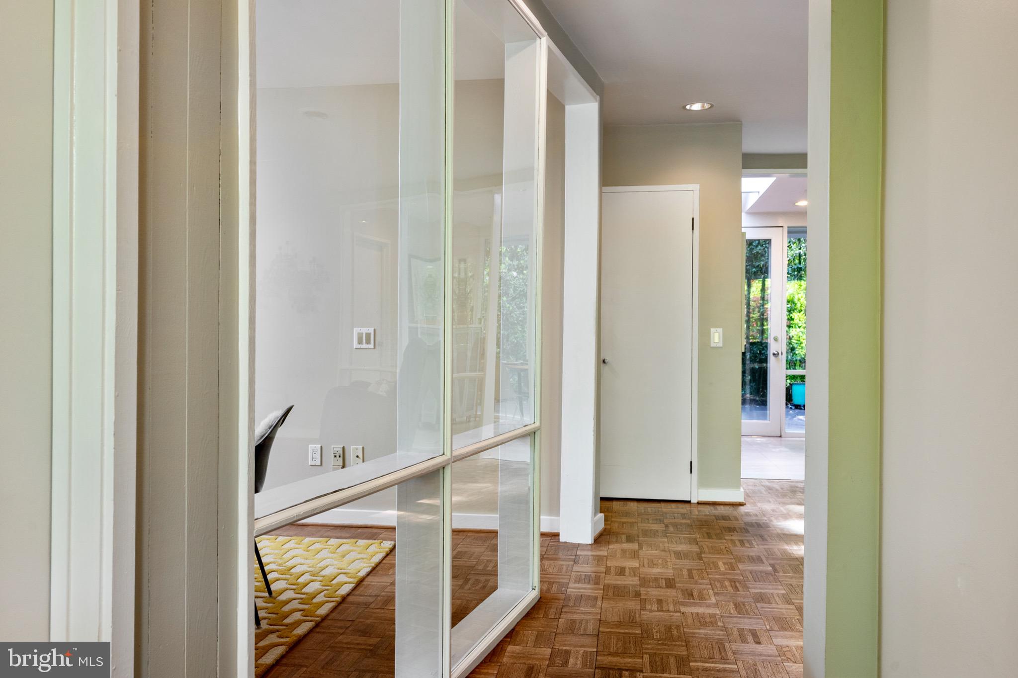 2221 Glasgow Road Alexandria, VA 22307 - Photo 6 of 76