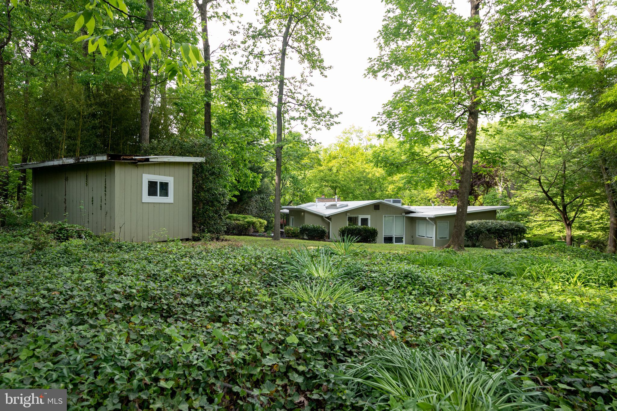 2221 Glasgow Road Alexandria, VA 22307 - Photo 66 of 76