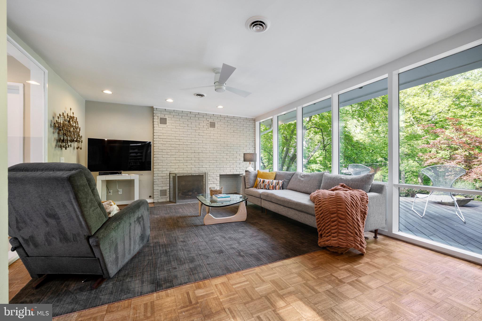 2221 Glasgow Road Alexandria, VA 22307 - Photo 9 of 76